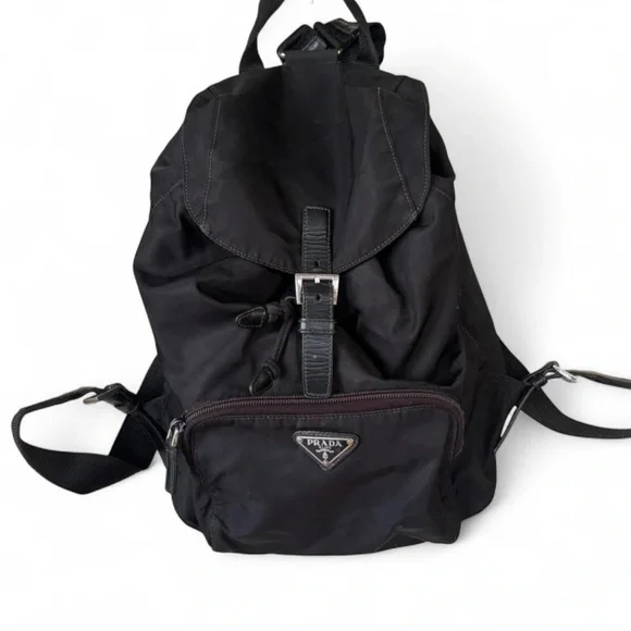 Prada backpack bag - Picture 3 of 8